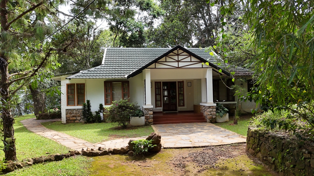 Private Villa – 4 Bedrooms